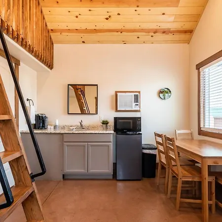 Gooseberry Lodges Zion National Park Area Apple Valley Exterior photo